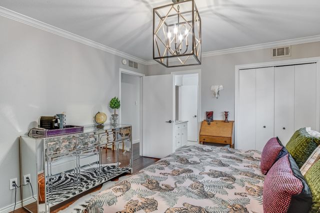 3228 Grantwood Drive, Dallas, TX 75229