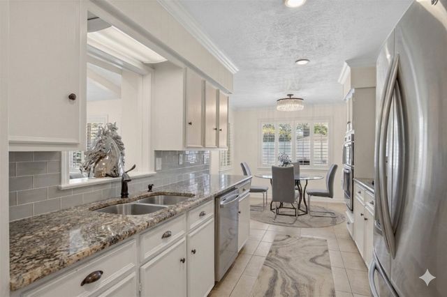 3228 Grantwood Drive, Dallas, TX 75229