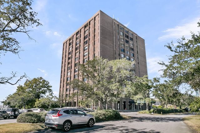 14 Lockwood Drive 12-A,G,H, Charleston, SC 29401