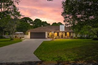 5518 Davis Street, Fort Pierce, FL 34982