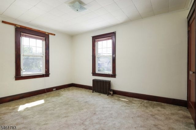298 Hemlock Ave, Garwood Boro, NJ 07027