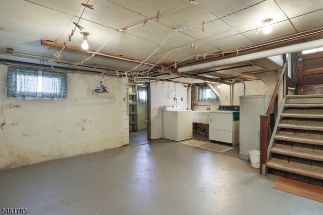 298 Hemlock Ave, Garwood Boro, NJ 07027