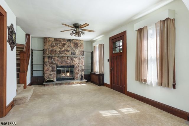 298 Hemlock Ave, Garwood Boro, NJ 07027