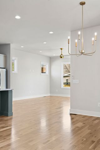1810 Owen St, Nashville, TN 37208