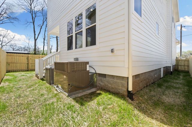 1810 Owen St, Nashville, TN 37208
