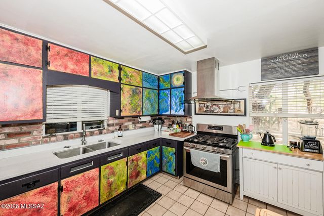 11370 E Edison Street, Tucson, AZ 85749
