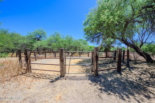 11370 E Edison Street, Tucson, AZ 85749
