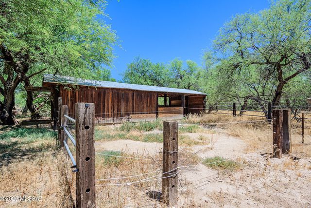 11370 E Edison Street, Tucson, AZ 85749