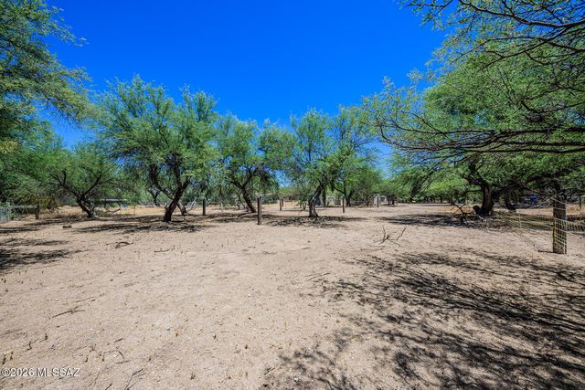 11370 E Edison Street, Tucson, AZ 85749