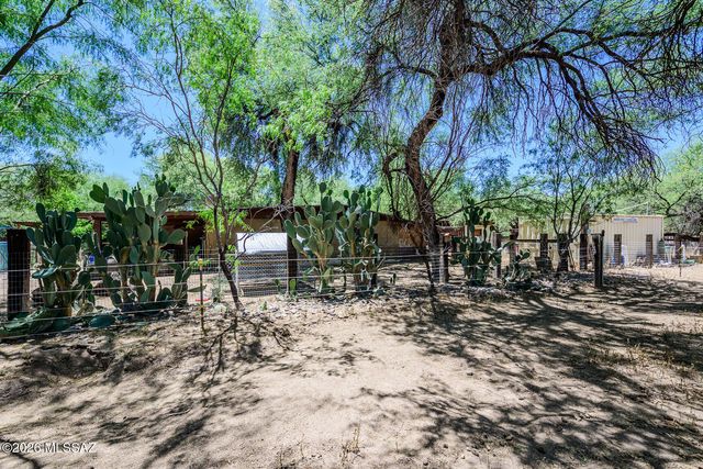 11370 E Edison Street, Tucson, AZ 85749