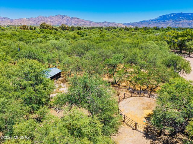 11370 E Edison Street, Tucson, AZ 85749