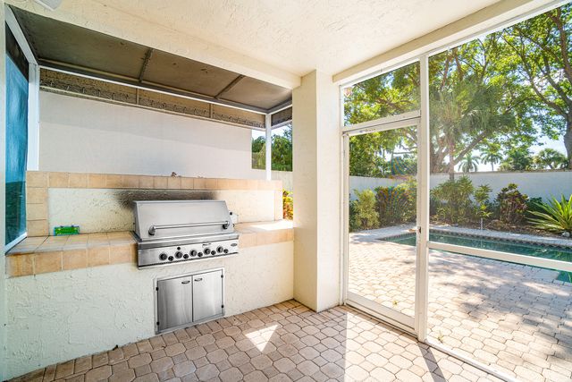 6213 NW 21st Court, Boca Raton, FL 33496