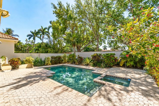 6213 NW 21st Court, Boca Raton, FL 33496