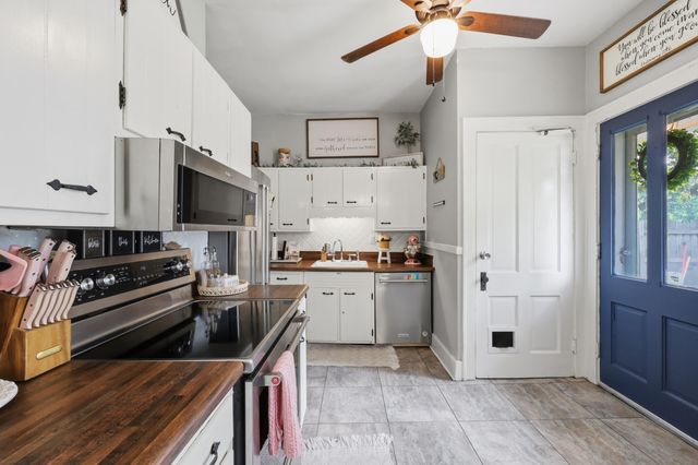 222 E Lexington Street, Harrodsburg, KY 40330