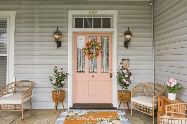 222 E Lexington Street, Harrodsburg, KY 40330