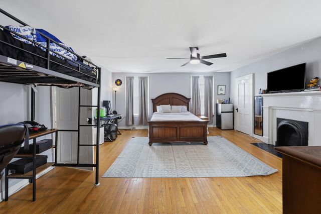 222 E Lexington Street, Harrodsburg, KY 40330
