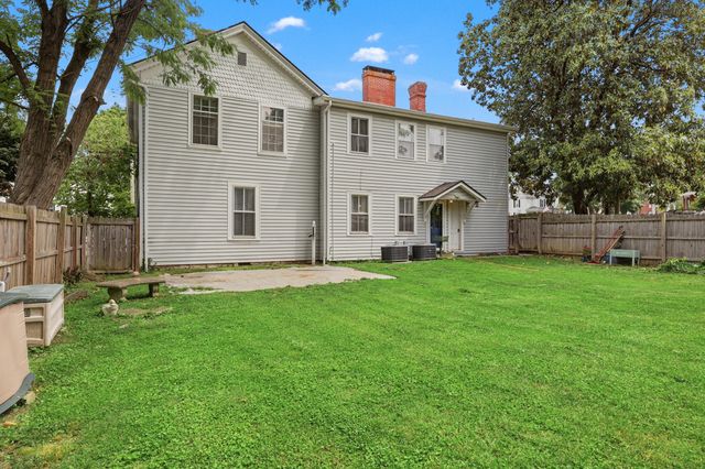 222 E Lexington Street, Harrodsburg, KY 40330