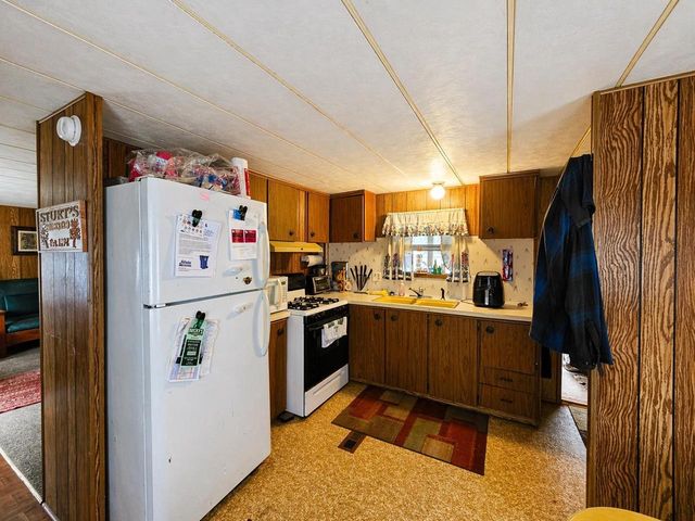 1985 14th Drive, Friendship, WI 53934