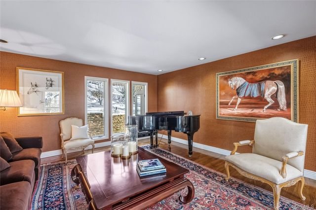 301 Oakley Court, Mill Neck, NY 11765