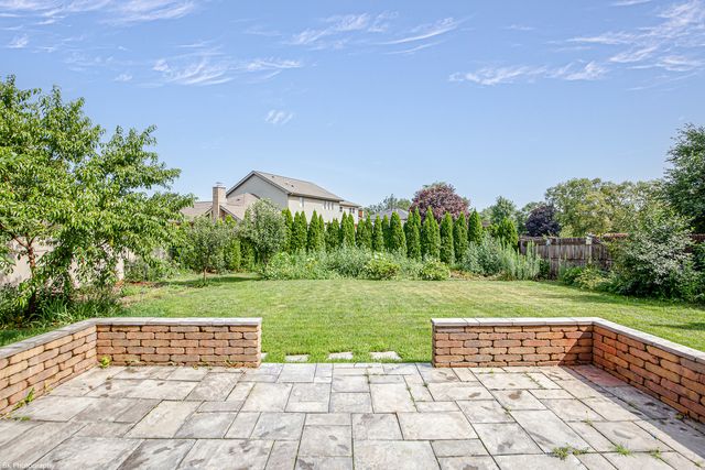 7218 Sandy Lane, Tinley Park, IL 60477