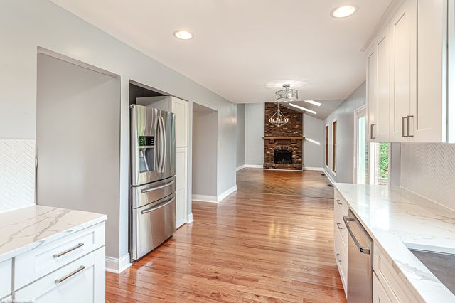 7218 Sandy Lane, Tinley Park, IL 60477