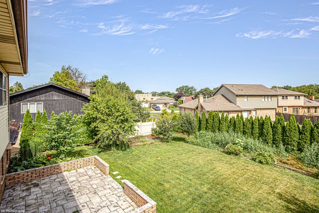 7218 Sandy Lane, Tinley Park, IL 60477