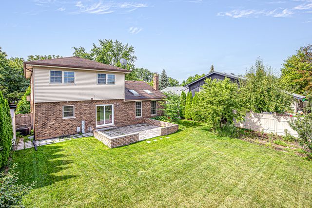 7218 Sandy Lane, Tinley Park, IL 60477