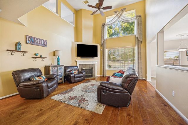 3205 Bagnoli Rose Lane, Pearland, TX 77584