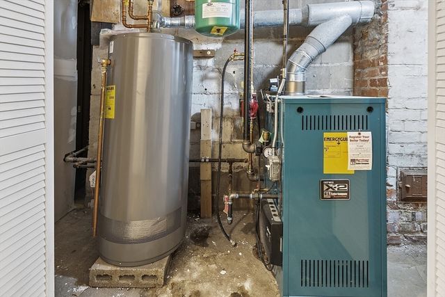 12 Brown St, Maynard, MA 01754