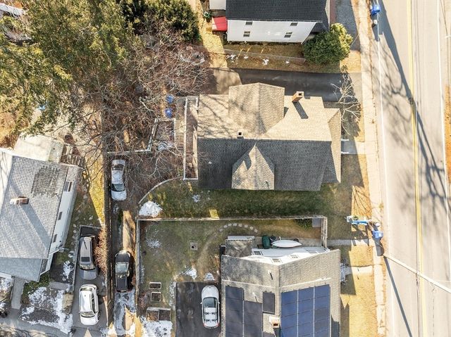 12 Brown St, Maynard, MA 01754