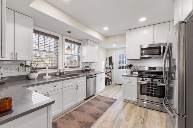 12 Brown St, Maynard, MA 01754