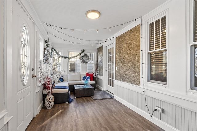 12 Brown St, Maynard, MA 01754