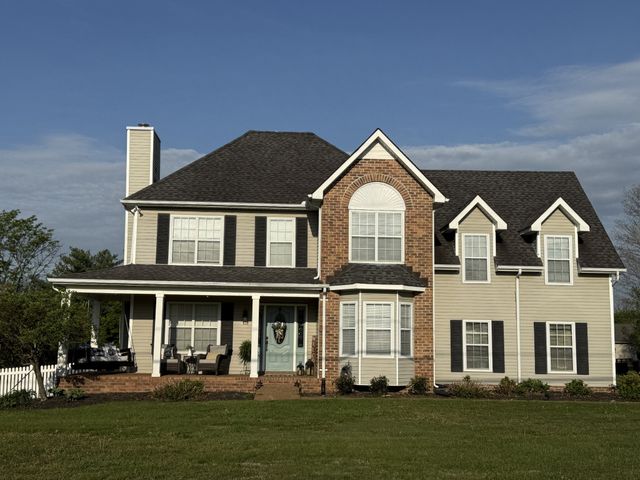 2649 Douglas Ln, Thompsons Station, TN 37179