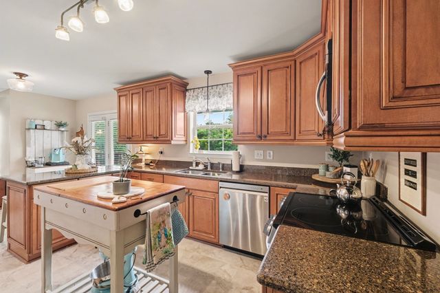 2649 Douglas Ln, Thompsons Station, TN 37179