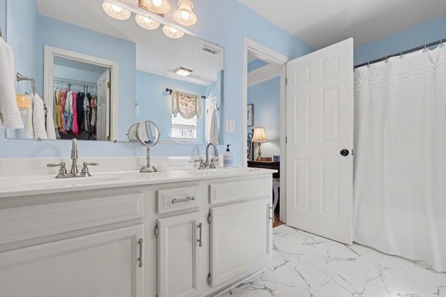 2649 Douglas Ln, Thompsons Station, TN 37179