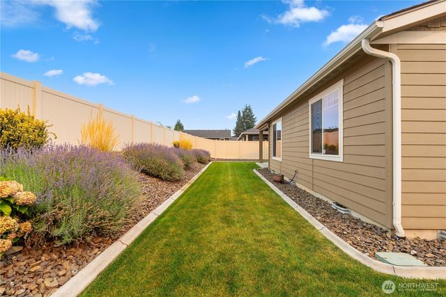 204 Pershing Circle, Wenatchee, WA 98801