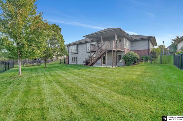 6921 NW 4th Street, Lincoln, NE 68521