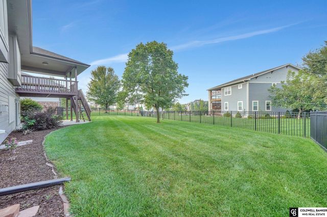 6921 NW 4th Street, Lincoln, NE 68521