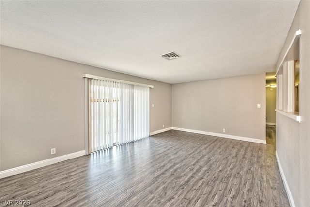 4421 Hillcrest Avenue, Las Vegas, NV 89102