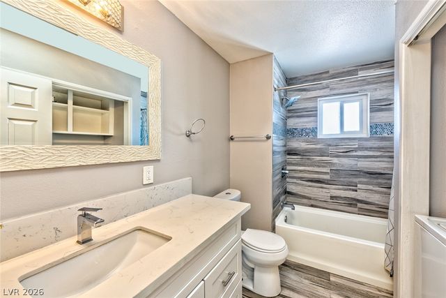 4421 Hillcrest Avenue, Las Vegas, NV 89102