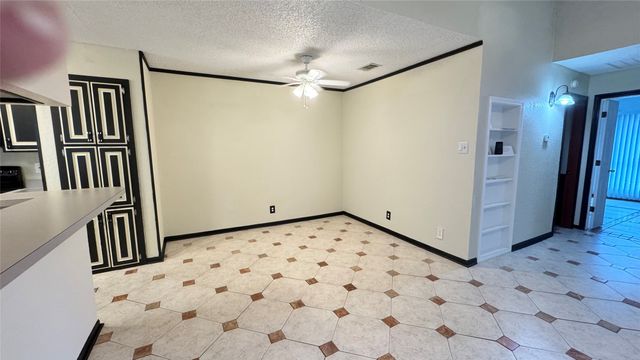 1200 Calico Lane 820, Arlington, TX 76011