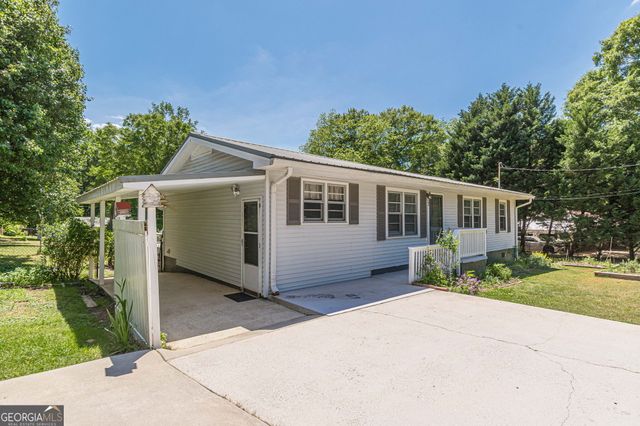 64 Camellia Drive, Newnan, GA 30263