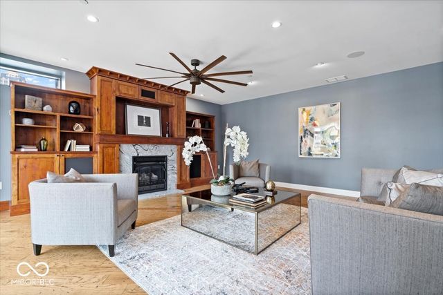 333 Massachusetts Avenue 507, Indianapolis, IN 46204