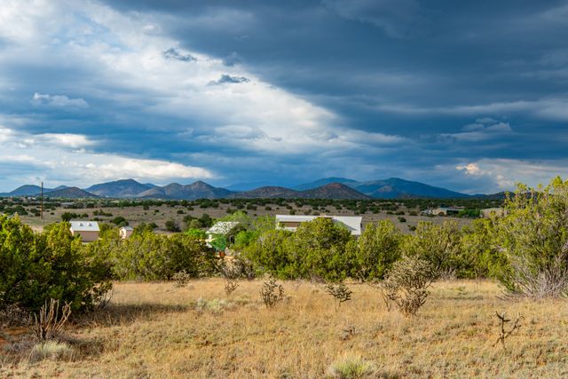 28 Old Road, Lamy, NM 87540