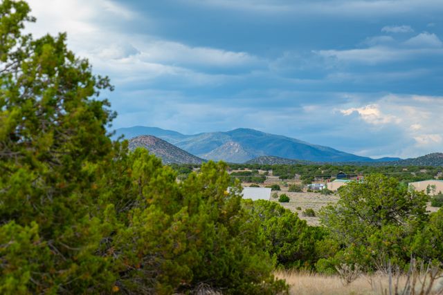 28 Old Road, Lamy, NM 87540