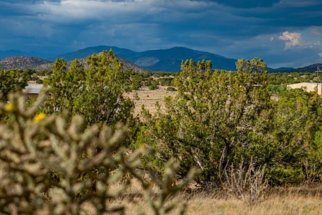 28 Old Road, Lamy, NM 87540