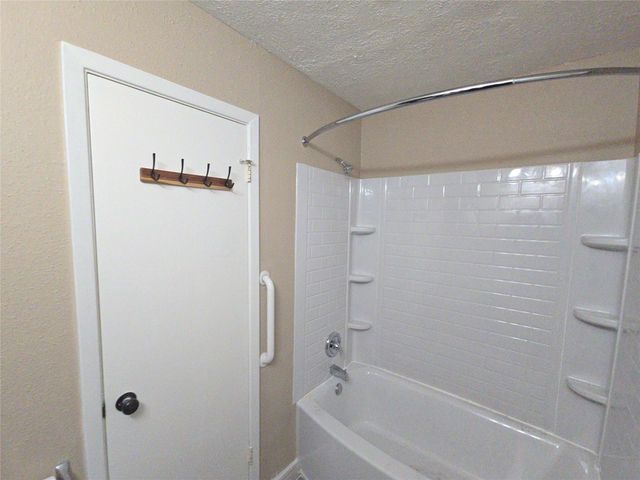 11130 Thunderhaven Drive, Houston, TX 77064