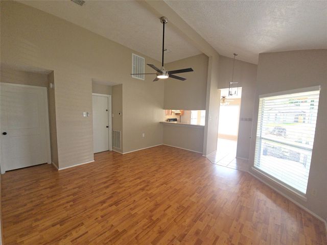 11130 Thunderhaven Drive, Houston, TX 77064