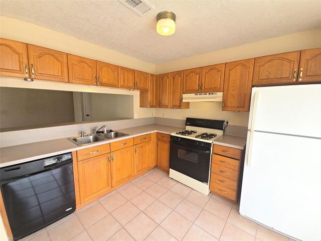 11130 Thunderhaven Drive, Houston, TX 77064