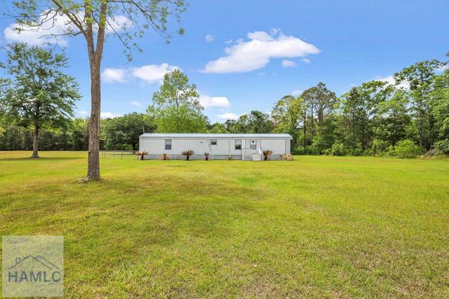 140 Cathy Road NE, Ludowici, GA 31316